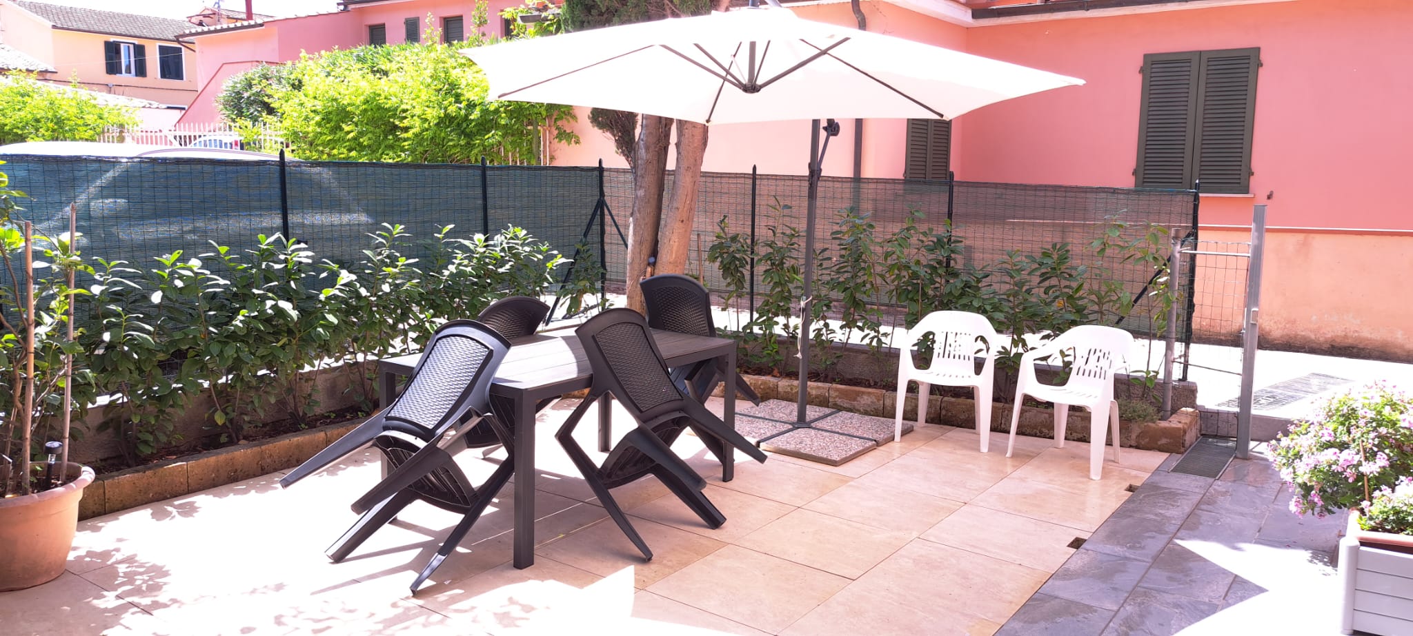 Foto Appartamento Via del Mare 20